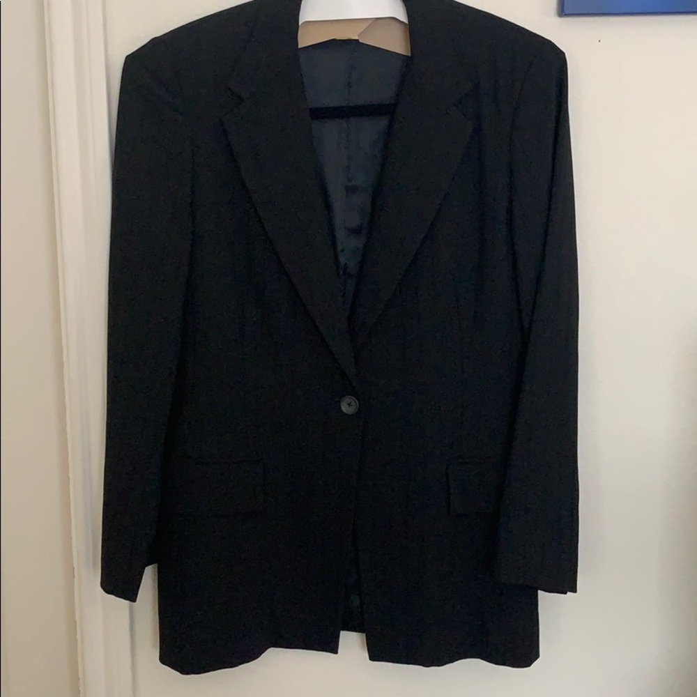 Woman’s suit